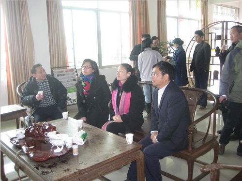 連城縣縣長(zhǎng)蒞臨新奧龍巖生產(chǎn)基地指導(dǎo)工作